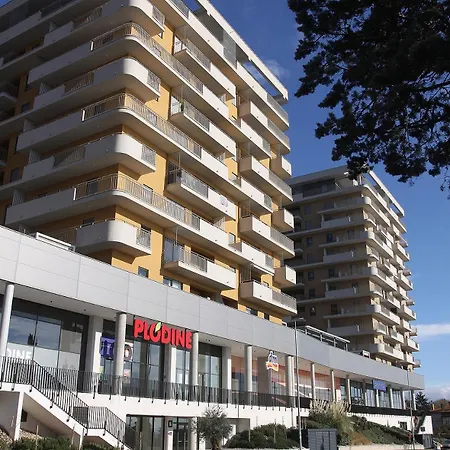 Rio With Garage Parking Fiume